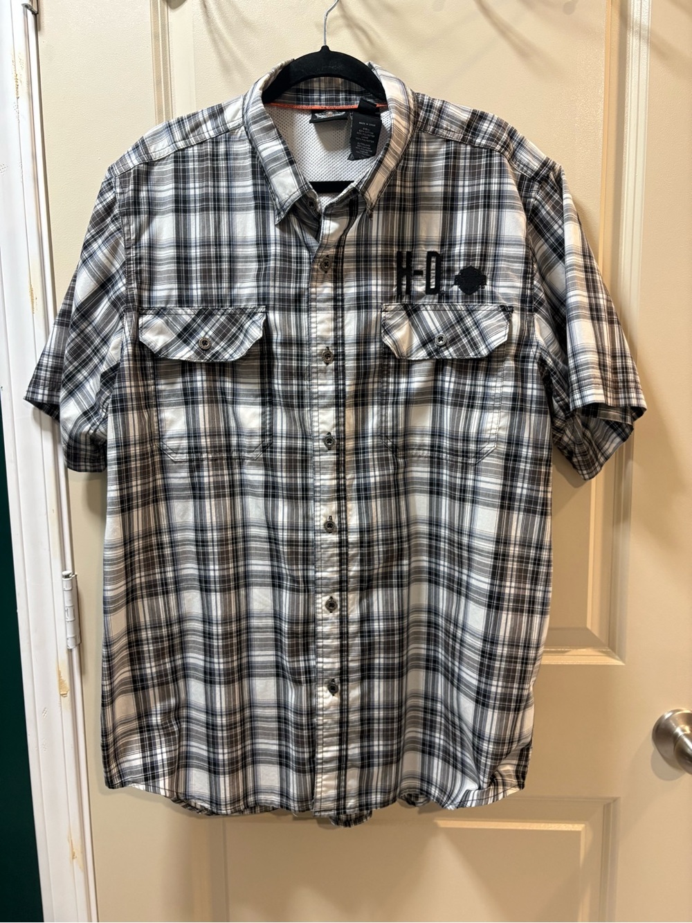 Harley-Davidson Black and White Plaid Short Sleeve Button-Down Shirt